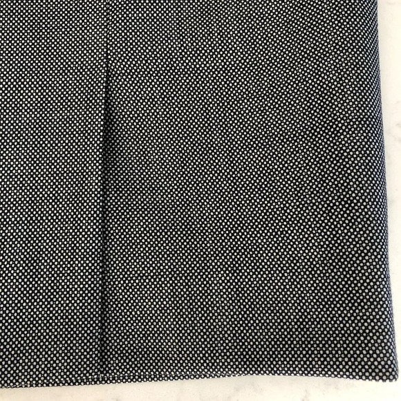 Brooks Brothers Explorer Wool Midi Pencil Skirt Navy Off White Check Print Sz 12 - Picture 3 of 13